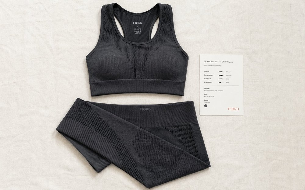 Seamless knit set